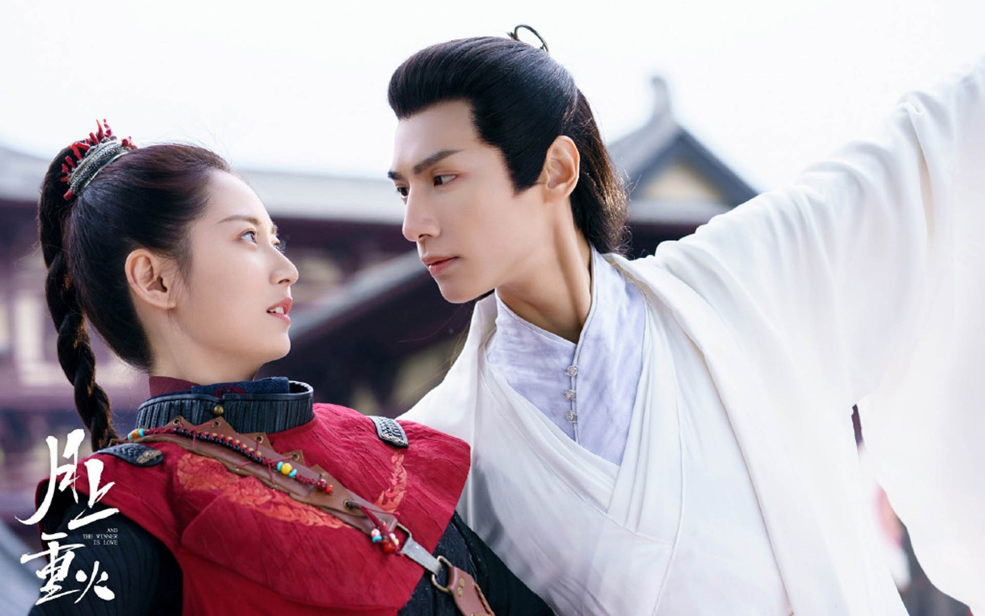 开云体育中国-当特兰加雄狮咆哮安菲尔德，贝林厄姆，新王冠上的英格兰钻石