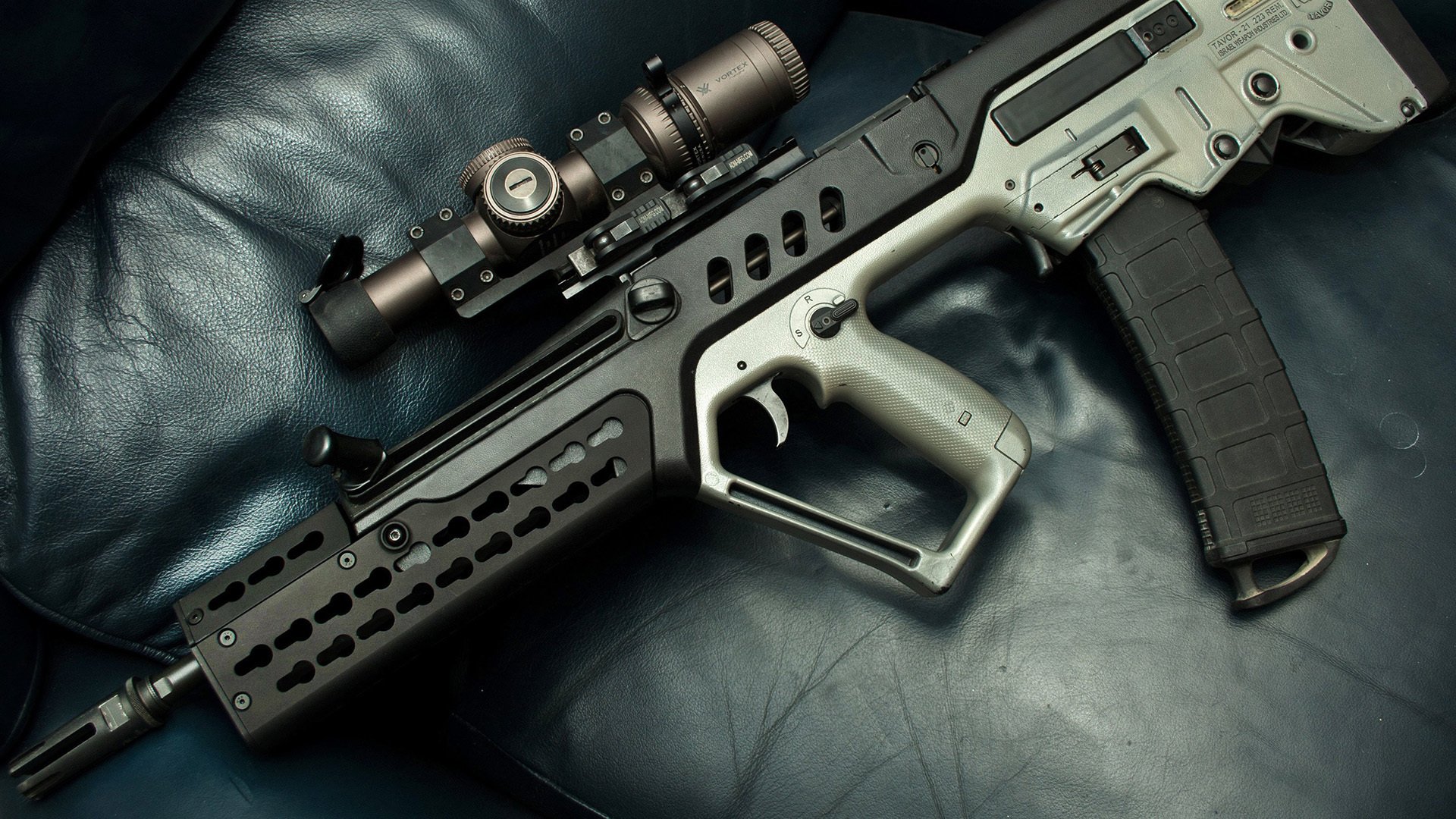 平行宇宙的一夜,姆巴佩在诺坎普接管,塞维利亚在智利苦战求生