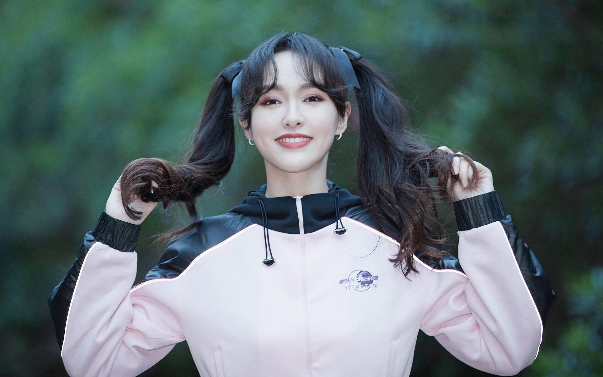 篮球场上的矛与盾，当拉文的锋利遇见上海队的铜墙