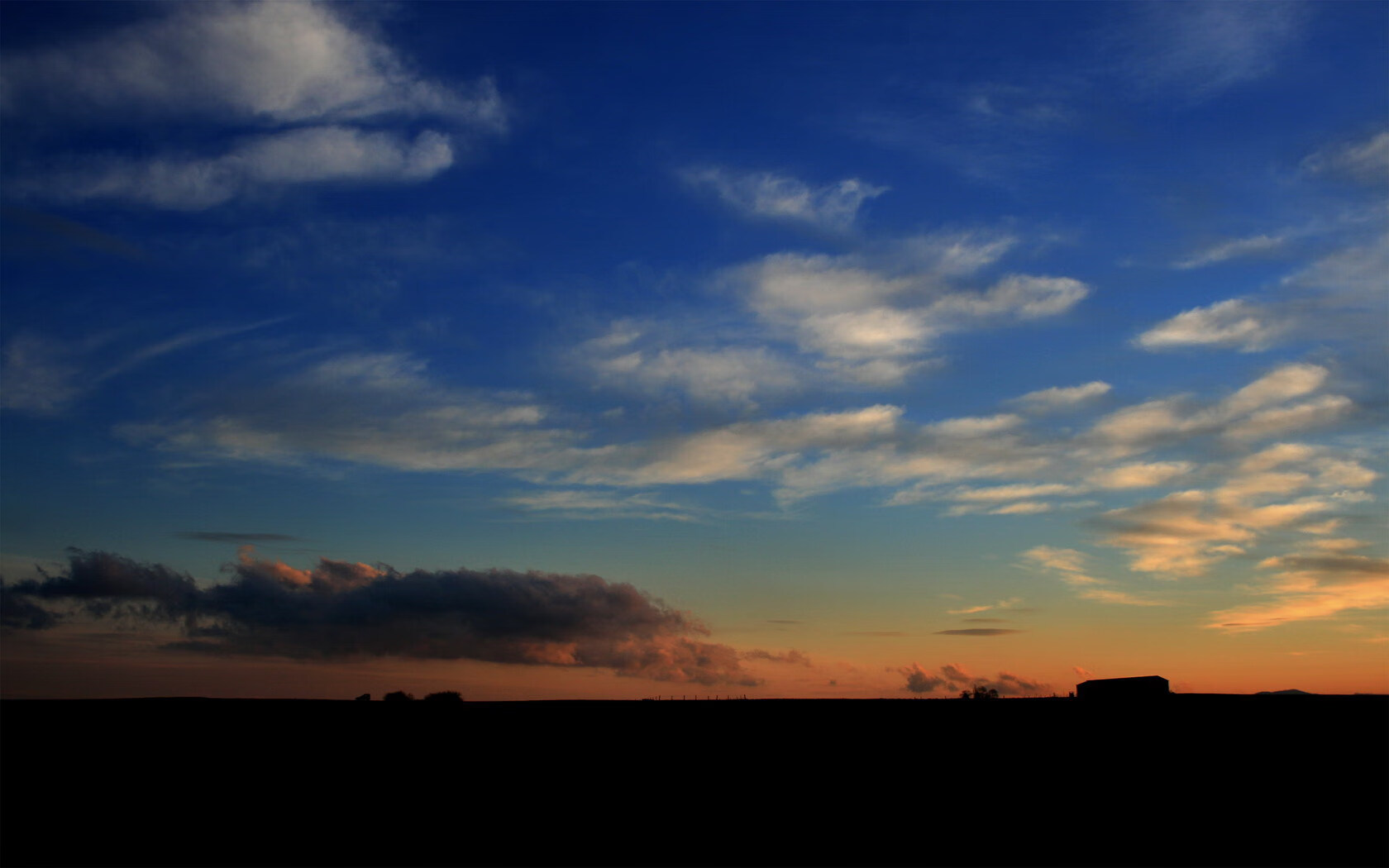 绿茵绝唱，美加墨世界杯之夜，穆勒用一场完美演出定义永恒