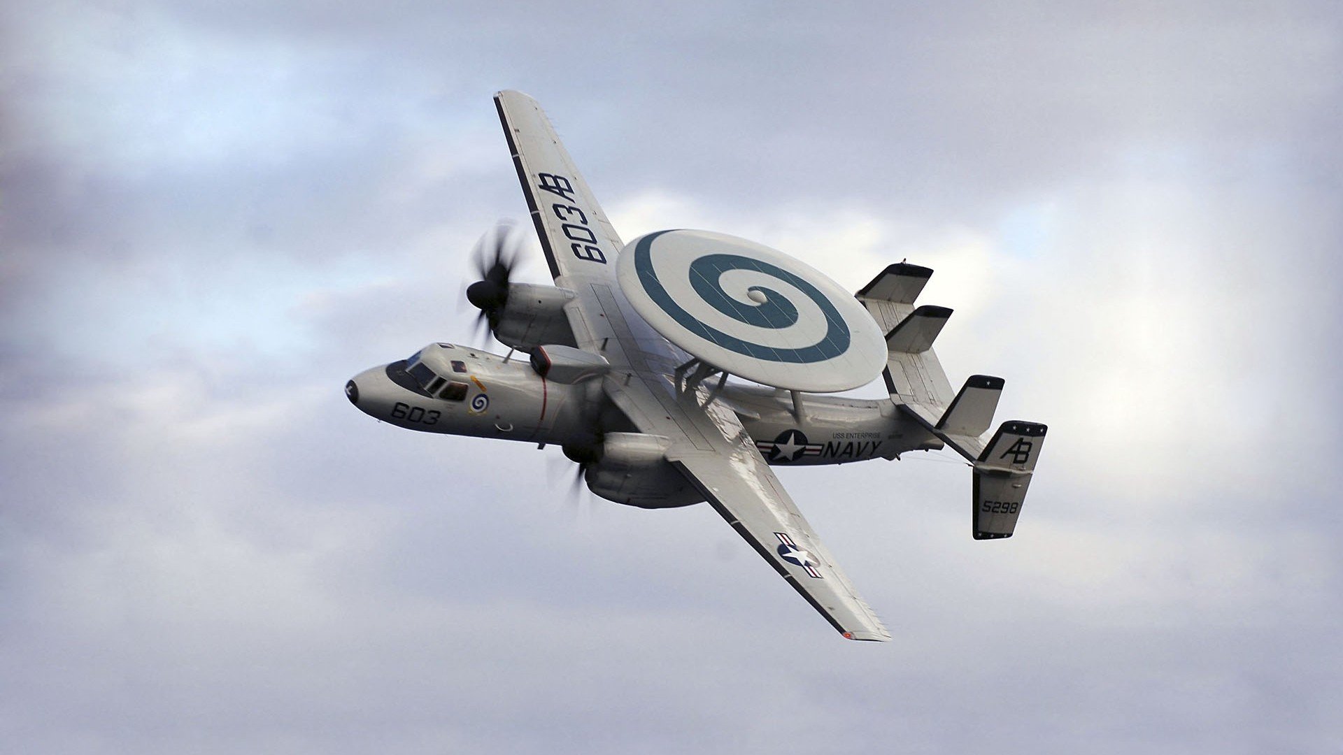 常规赛的交响曲与总决赛的独奏，篮球唯一性的双重奏