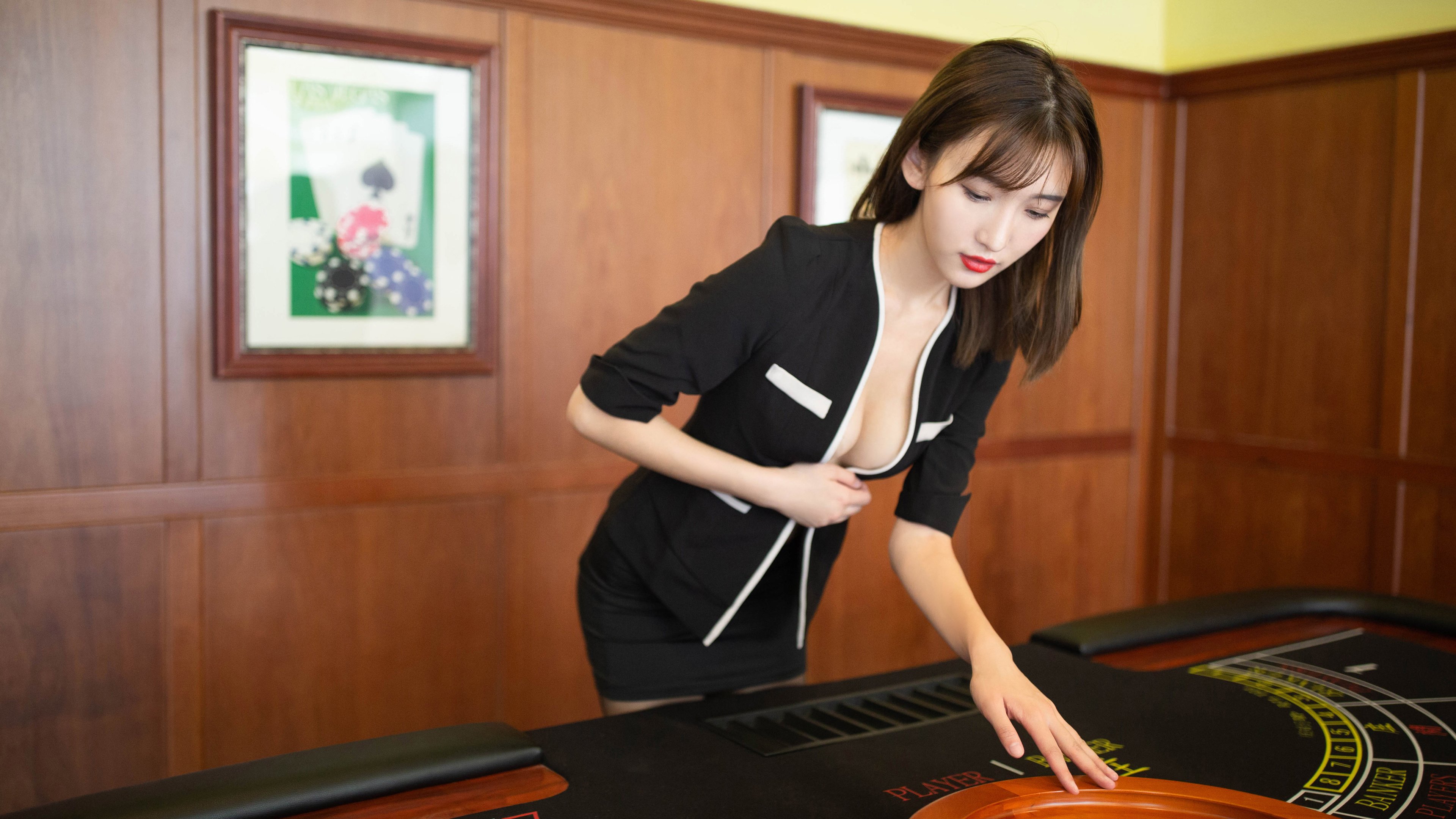 红鹰与月刃，当罗马军团在2026世界杯赛场上空盘旋