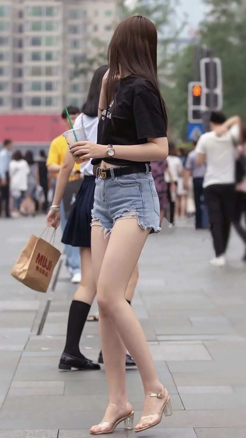 地心引力抓不住你,当秘鲁神门让德布劳内折戟,绝杀将德国推向悬崖